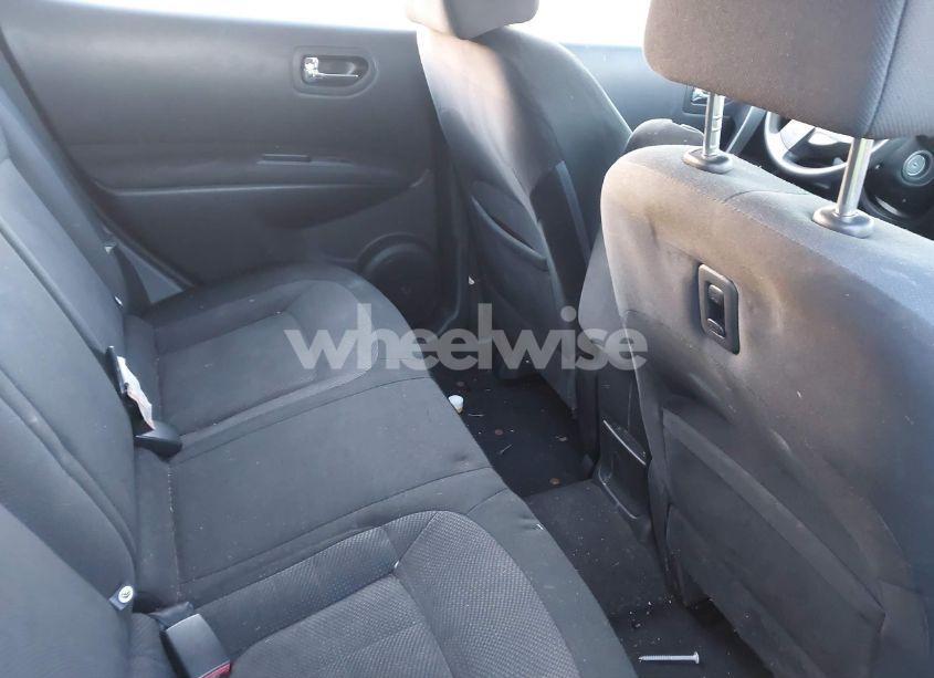 Photo 8 of 2012 Nissan Rogue S (VIN JN8AS5MV3CW392673)