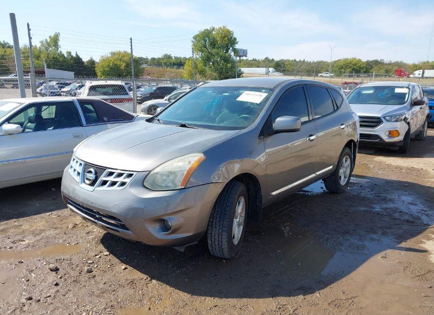 Photo 2 of 2013 Nissan Rogue S (VIN JN8AS5MV3DW126748)