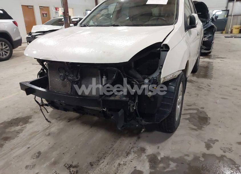 Photo 6 of 2013 Nissan Rogue S (VIN JN8AS5MV3DW147048)