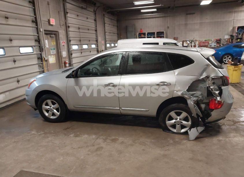 Photo 14 of 2013 Nissan Rogue S (VIN JN8AS5MV3DW147664)
