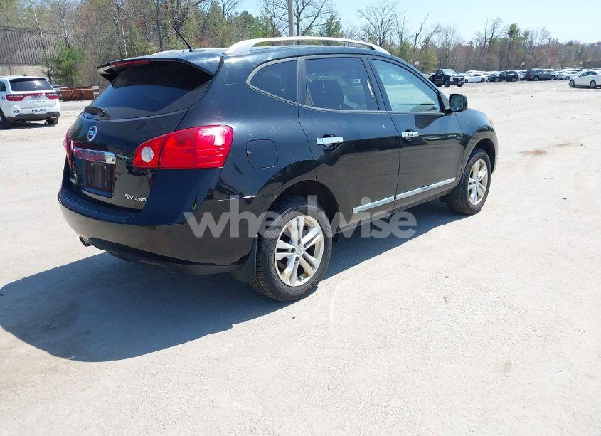 Photo 4 of 2013 Nissan Rogue SV (VIN JN8AS5MV3DW601220)