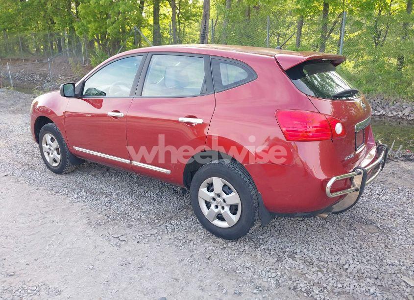 Photo 3 of 2013 Nissan Rogue S (VIN JN8AS5MV3DW609575)