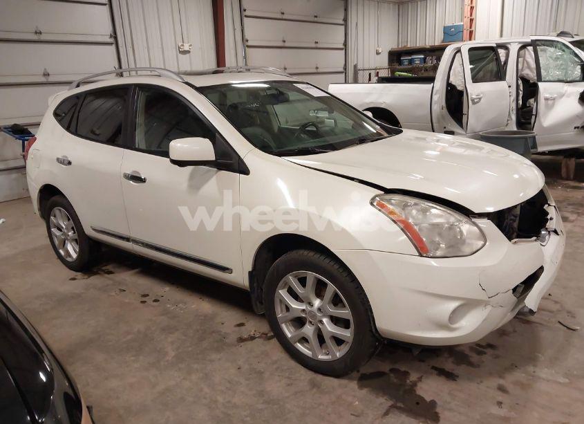 2013 Nissan Rogue SV W/SL PKG (VIN JN8AS5MV3DW611567) main photo