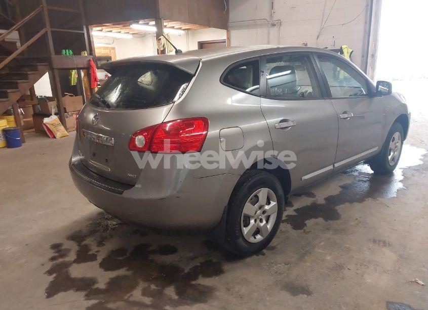 Photo 4 of 2013 Nissan Rogue S (VIN JN8AS5MV3DW623363)