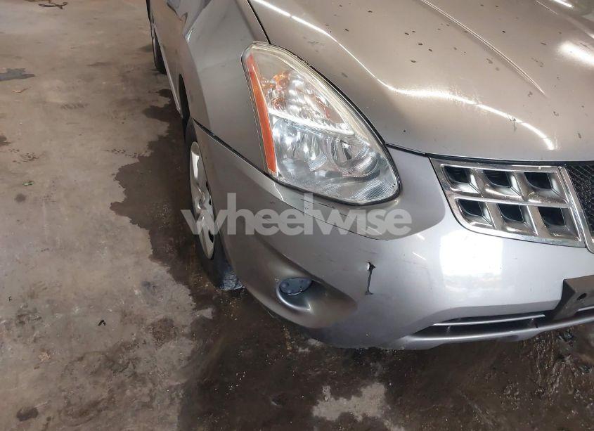 Photo 6 of 2013 Nissan Rogue S (VIN JN8AS5MV3DW623363)