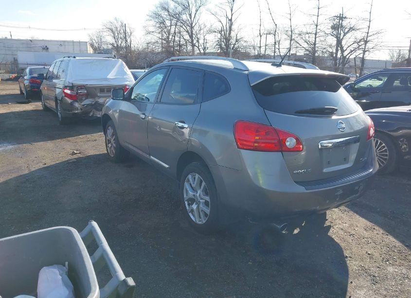 Photo 3 of 2013 Nissan Rogue SV W/SL PKG (VIN JN8AS5MV3DW629809)