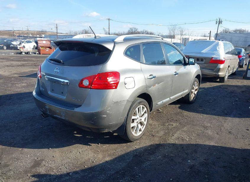 Photo 4 of 2013 Nissan Rogue SV W/SL PKG (VIN JN8AS5MV3DW629809)