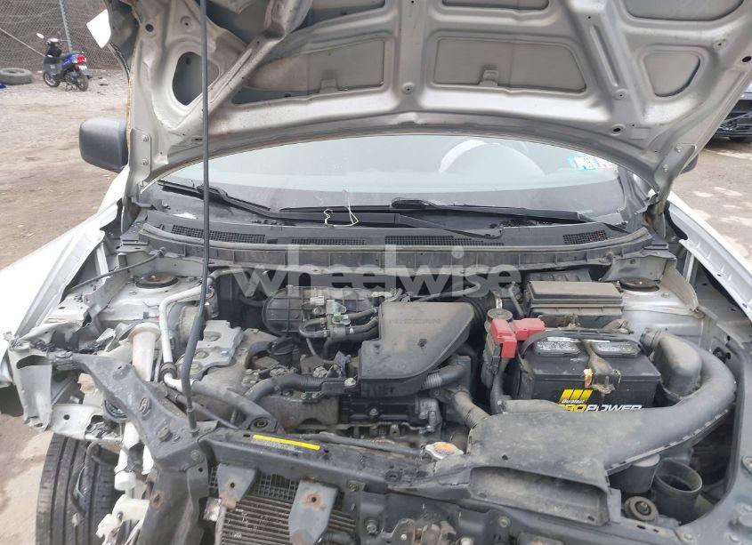 Photo 10 of 2013 Nissan Rogue S (VIN JN8AS5MV3DW646657)