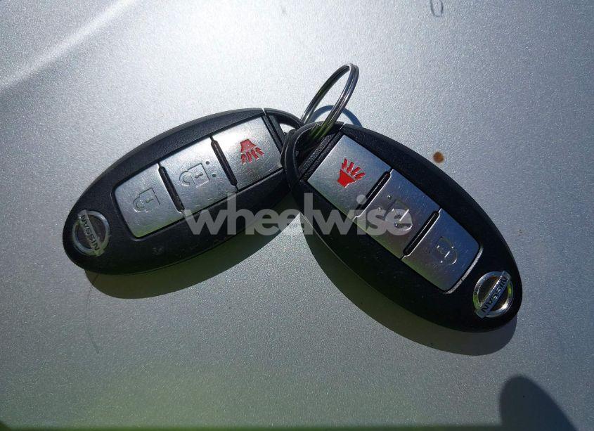 Photo 11 of 2013 Nissan Rogue SV (VIN JN8AS5MV3DW654080)