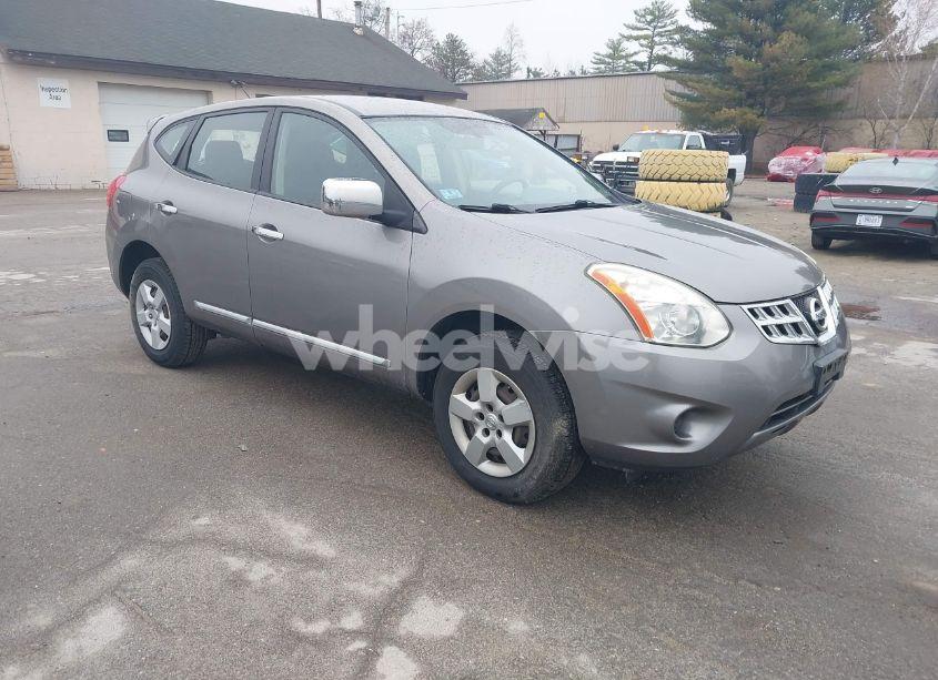 2013 Nissan Rogue S (VIN JN8AS5MV3DW655682) main photo