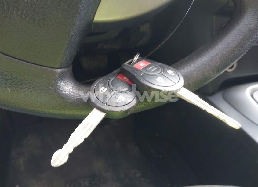 Photo 11 of 2013 Nissan Rogue S (VIN JN8AS5MV3DW660994)