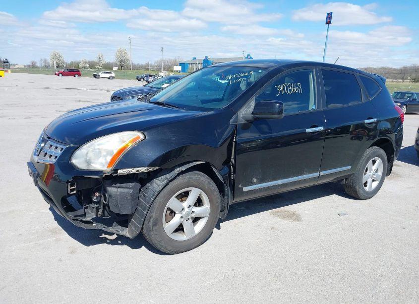 Photo 2 of 2013 Nissan Rogue S (VIN JN8AS5MV3DW661157)