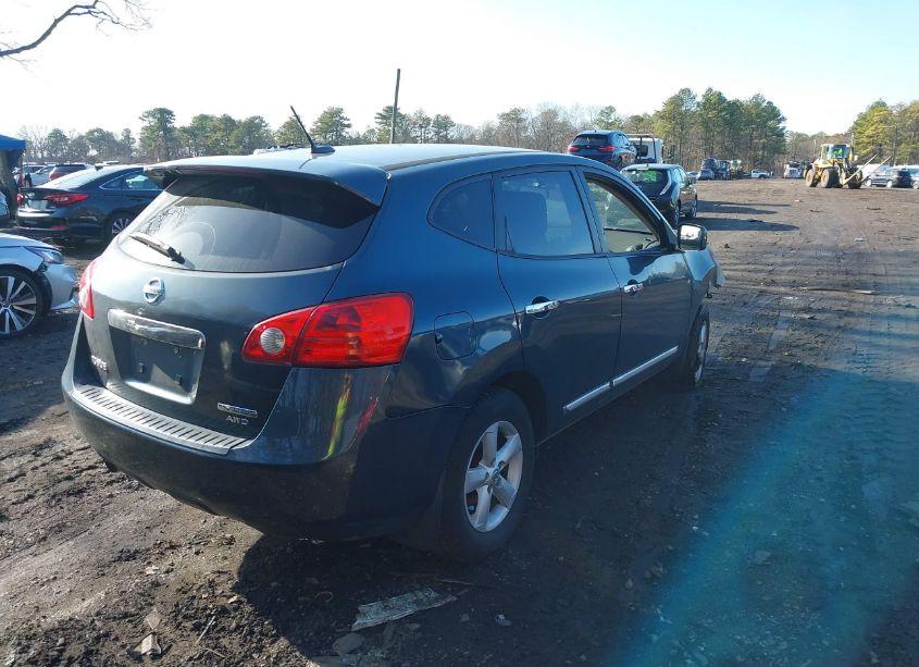 Photo 4 of 2013 Nissan Rogue S (VIN JN8AS5MV3DW663071)