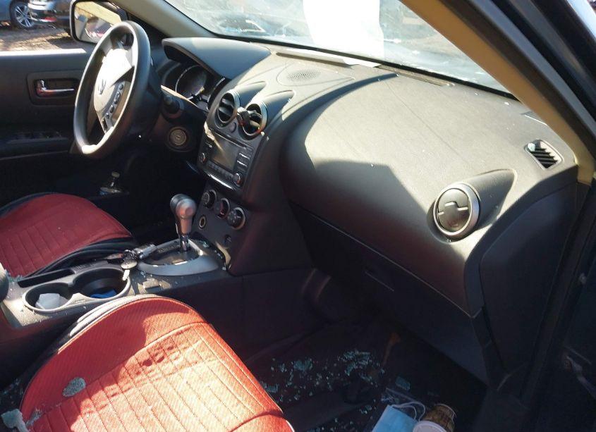 Photo 5 of 2013 Nissan Rogue S (VIN JN8AS5MV3DW663071)