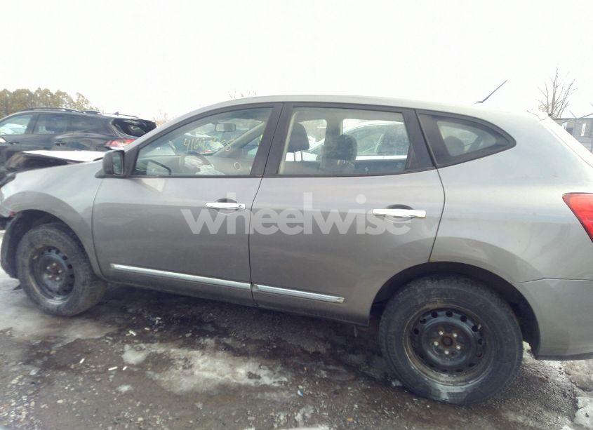 Photo 14 of 2014 Nissan Rogue SELECT S (VIN JN8AS5MV3EW201109)