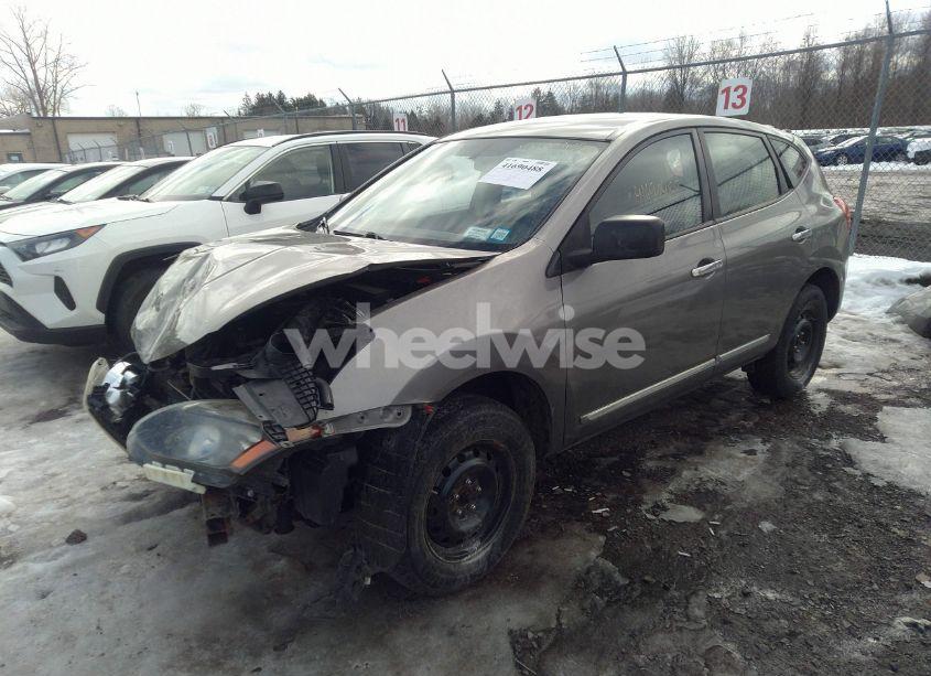 Photo 2 of 2014 Nissan Rogue SELECT S (VIN JN8AS5MV3EW201109)