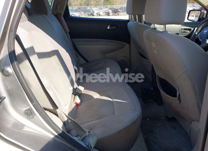 Photo 8 of 2014 Nissan Rogue SELECT S (VIN JN8AS5MV3EW708141)