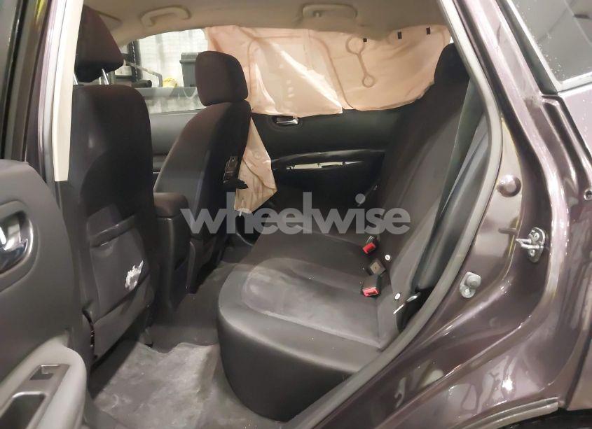 Photo 8 of 2014 Nissan Rogue SELECT S (VIN JN8AS5MV3EW719835)