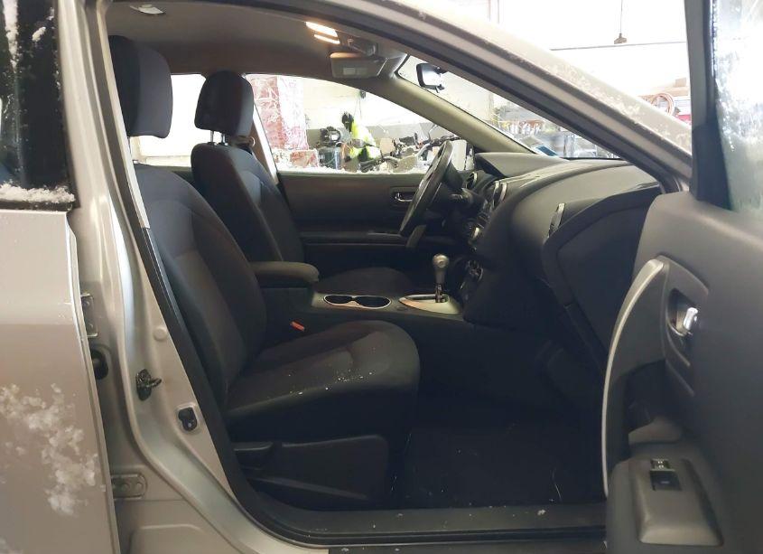 Photo 5 of 2015 Nissan Rogue SELECT S (VIN JN8AS5MV3FW254488)