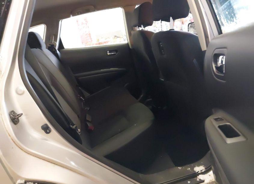 Photo 8 of 2015 Nissan Rogue SELECT S (VIN JN8AS5MV3FW254488)