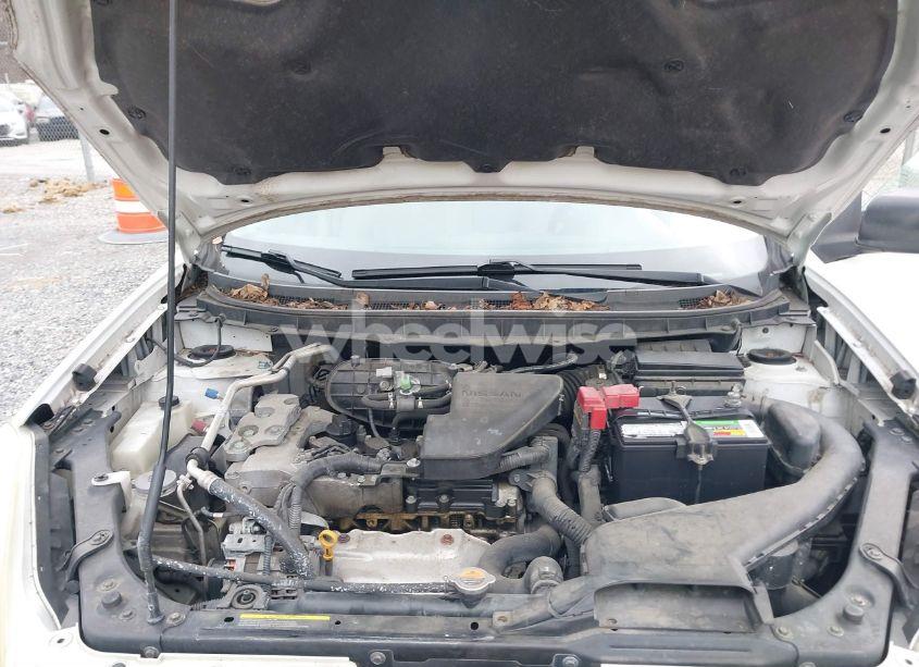 Photo 10 of 2010 Nissan Rogue S (VIN JN8AS5MV4AW118895)