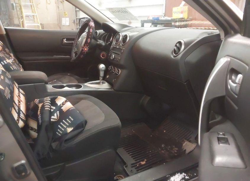 Photo 5 of 2010 Nissan Rogue SL (VIN JN8AS5MV4AW144316)