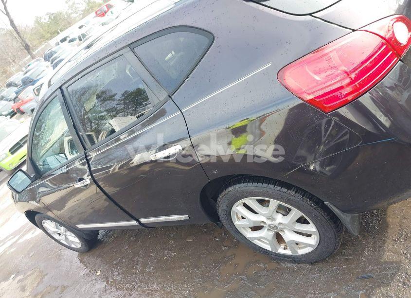 Photo 14 of 2011 Nissan Rogue SV (VIN JN8AS5MV4BW267647)