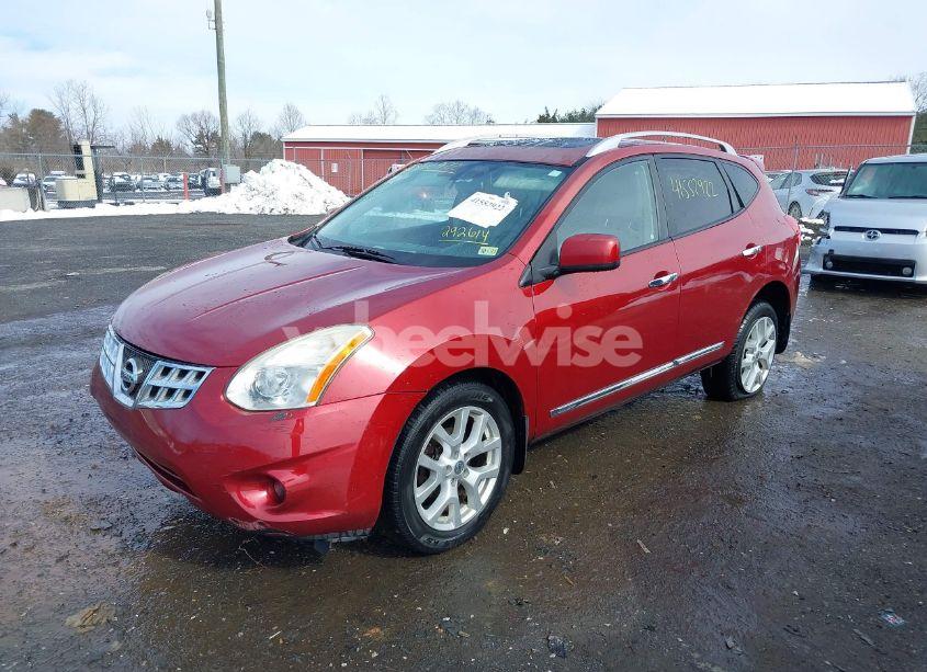 Photo 2 of 2011 Nissan Rogue SV (VIN JN8AS5MV4BW292614)