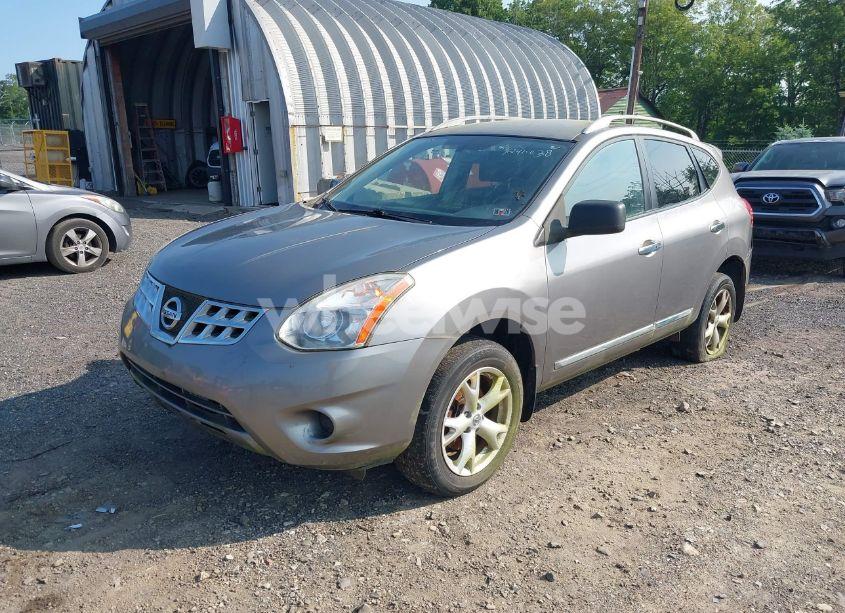 Photo 2 of 2011 Nissan Rogue SV (VIN JN8AS5MV4BW293889)