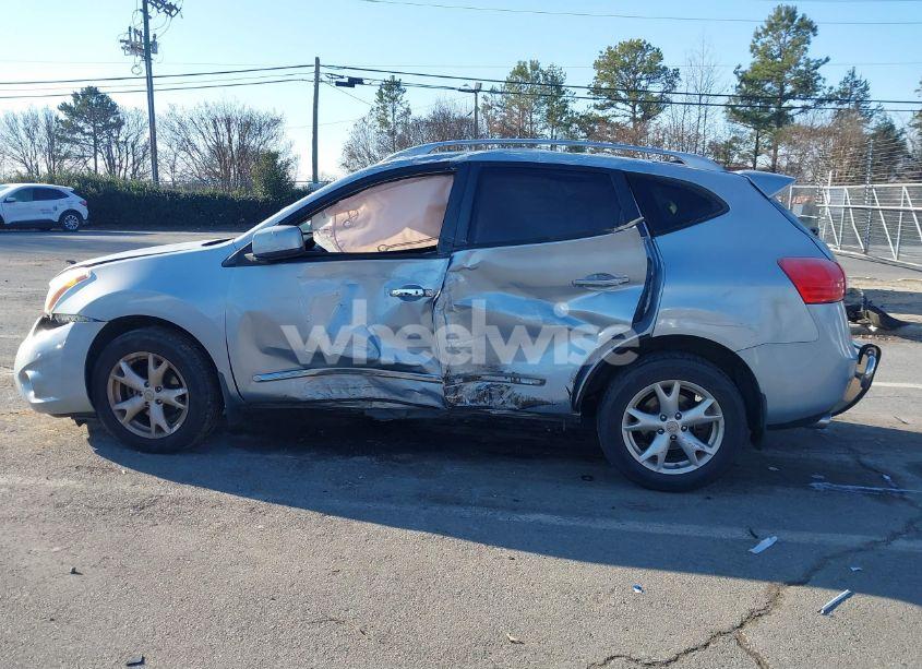 Photo 14 of 2011 Nissan Rogue SV (VIN JN8AS5MV4BW302946)