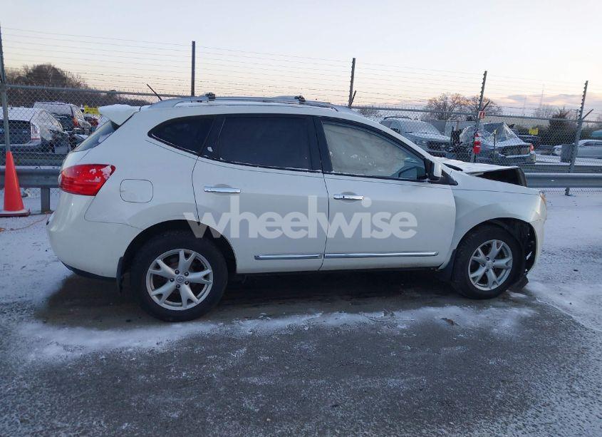 Photo 13 of 2011 Nissan Rogue SV (VIN JN8AS5MV4BW314160)
