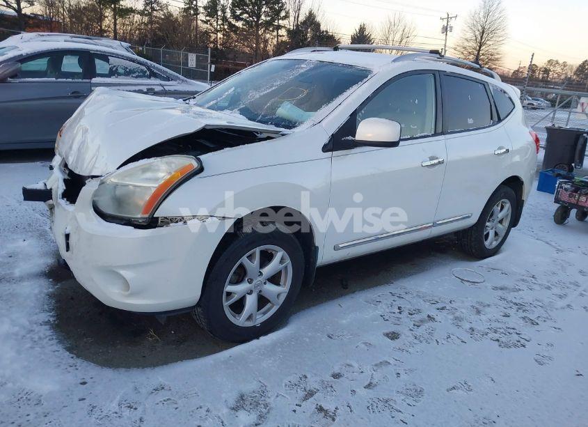 Photo 2 of 2011 Nissan Rogue SV (VIN JN8AS5MV4BW314160)