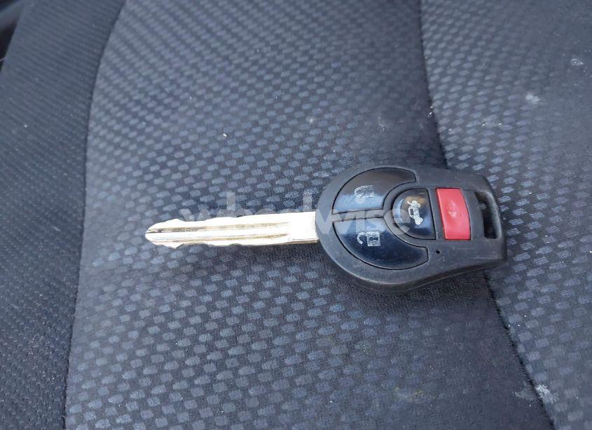 Photo 11 of 2011 Nissan Rogue S (VIN JN8AS5MV4BW672407)