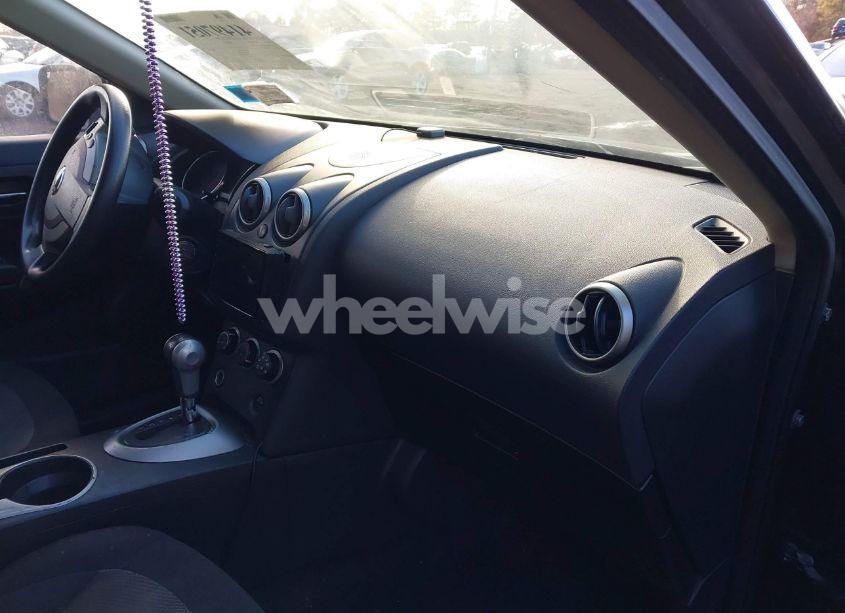 Photo 5 of 2011 Nissan Rogue S (VIN JN8AS5MV4BW672407)