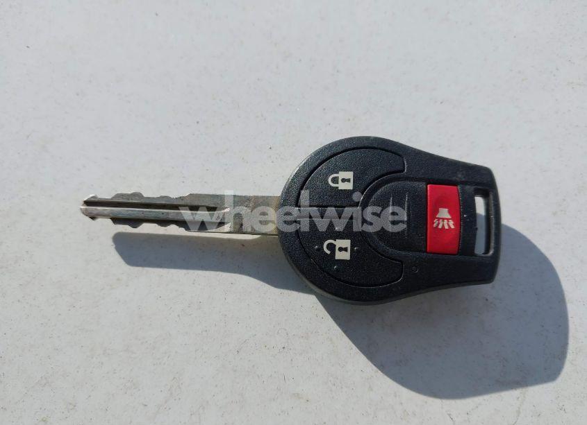 Photo 11 of 2011 Nissan Rogue S (VIN JN8AS5MV4BW682323)