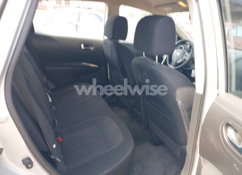 Photo 8 of 2012 Nissan Rogue S (VIN JN8AS5MV4CW391192)