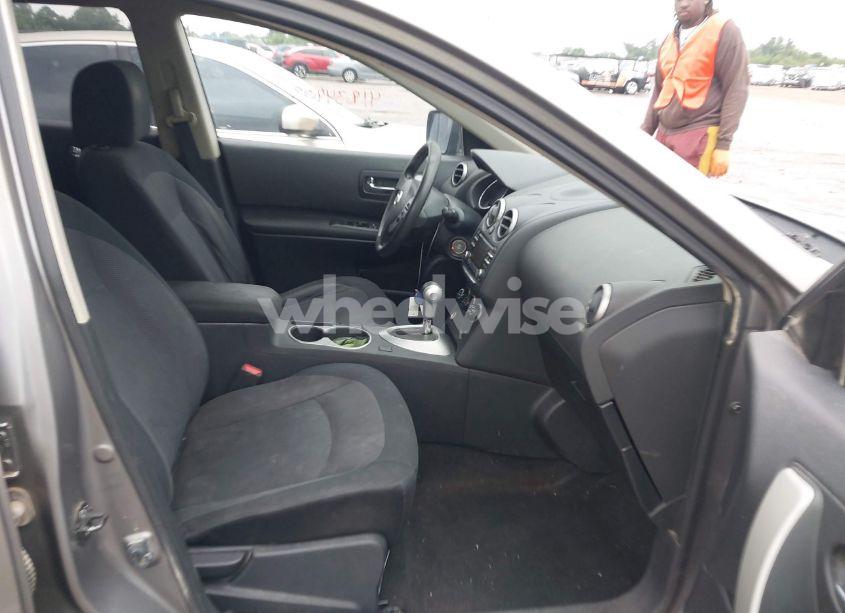 Photo 5 of 2012 Nissan Rogue S (VIN JN8AS5MV4CW402367)