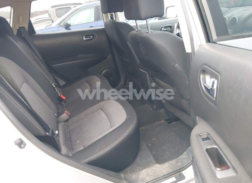 Photo 8 of 2012 Nissan Rogue SV (VIN JN8AS5MV4CW408122)