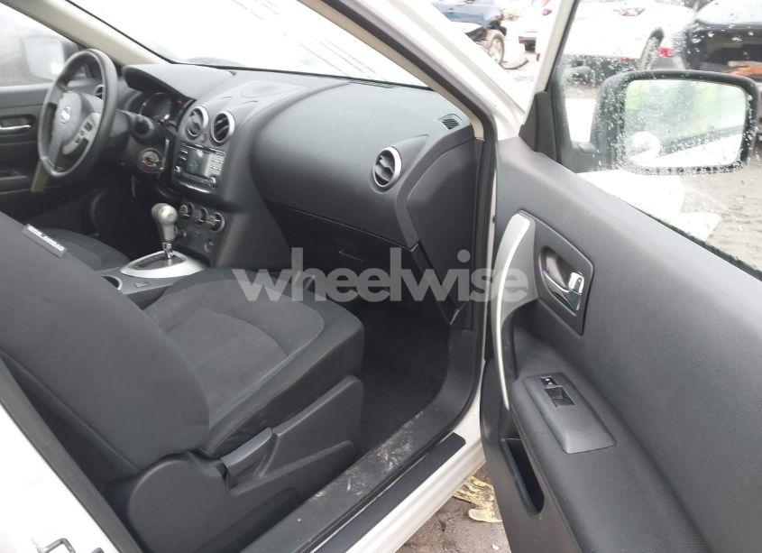 Photo 5 of 2012 Nissan Rogue S (VIN JN8AS5MV4CW417547)