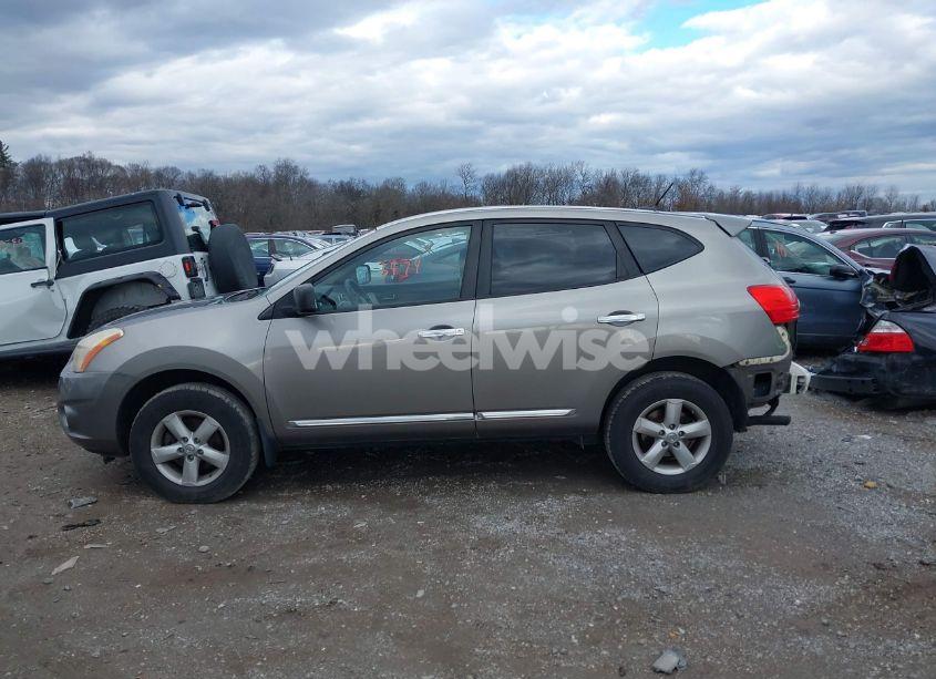 Photo 14 of 2012 Nissan Rogue S (VIN JN8AS5MV4CW701535)