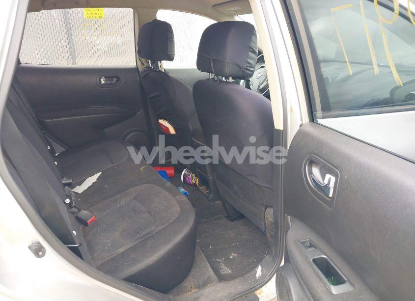 Photo 8 of 2012 Nissan Rogue S (VIN JN8AS5MV4CW702829)