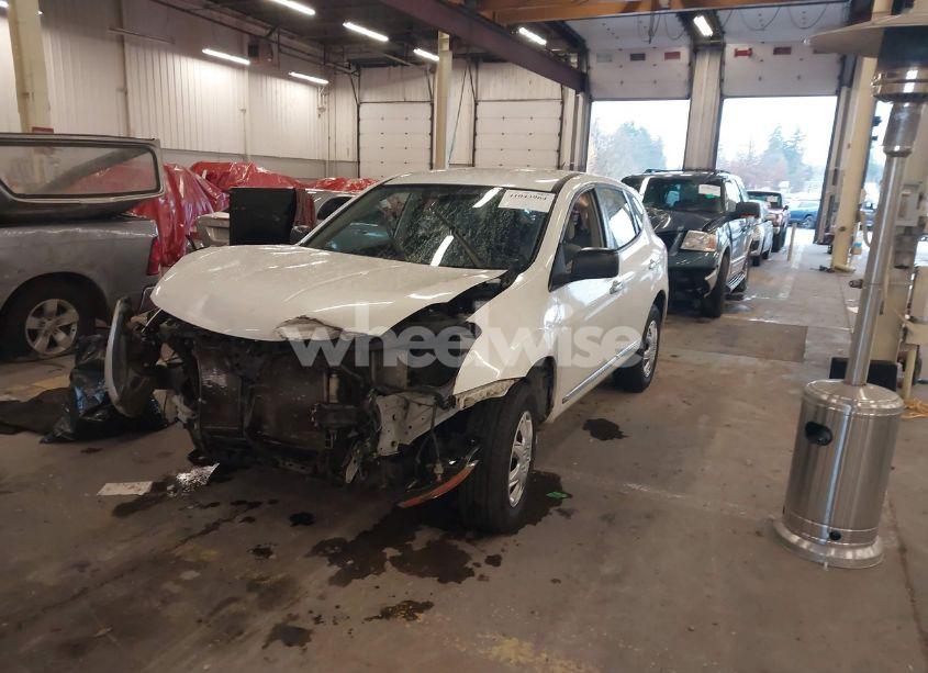 Photo 2 of 2013 Nissan Rogue S (VIN JN8AS5MV4DW109747)