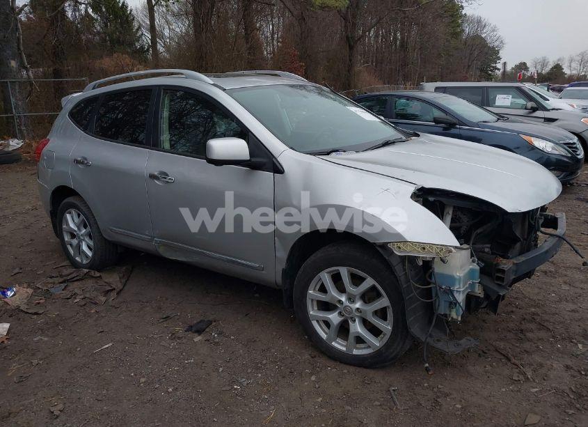 2013 Nissan Rogue SV W/SL PKG (VIN JN8AS5MV4DW116181) main photo