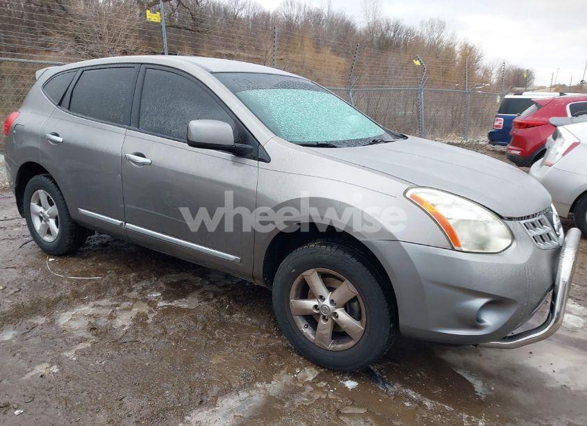 2013 Nissan Rogue S (VIN JN8AS5MV4DW124149) main photo