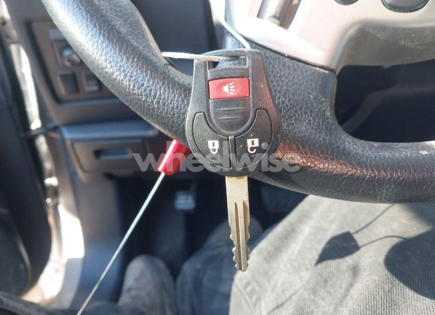 Photo 11 of 2013 Nissan Rogue S (VIN JN8AS5MV4DW124149)