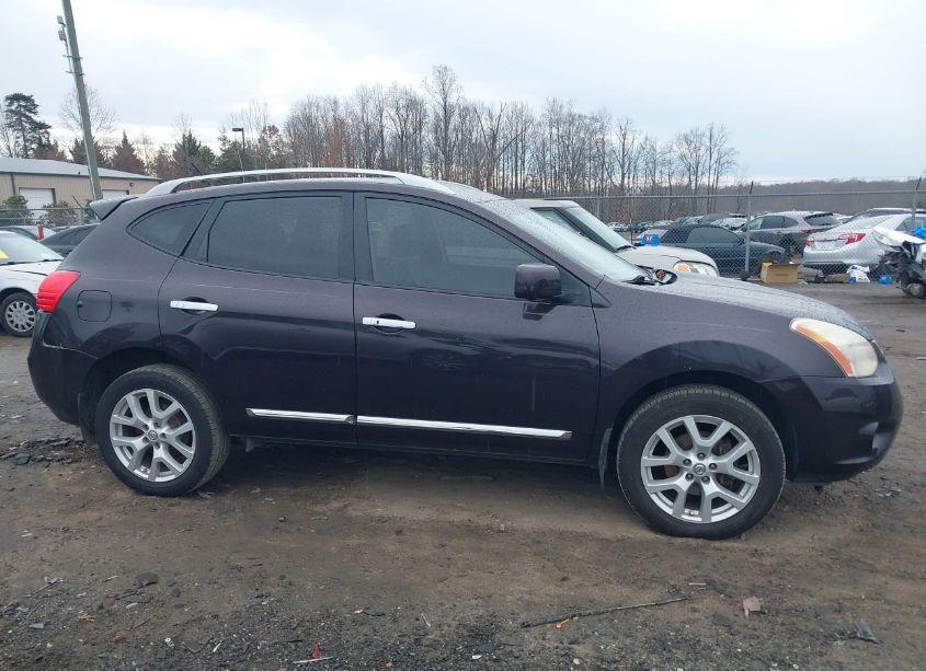 Photo 13 of 2013 Nissan Rogue SV W/SL PKG (VIN JN8AS5MV4DW621928)