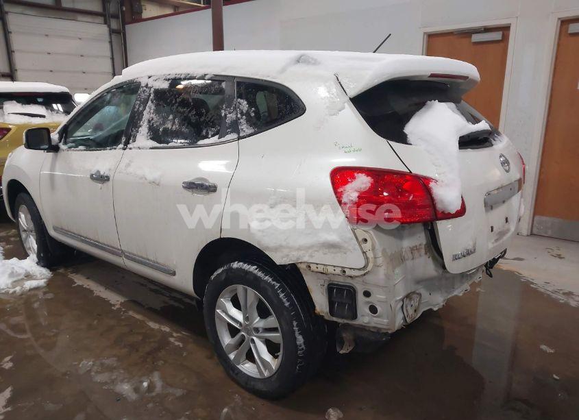 Photo 3 of 2013 Nissan Rogue SV (VIN JN8AS5MV4DW623534)