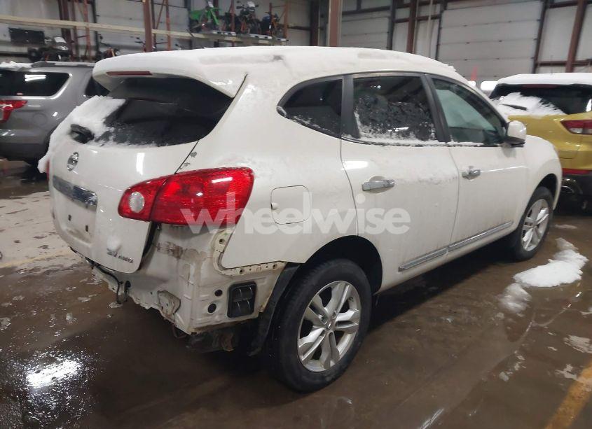 Photo 4 of 2013 Nissan Rogue SV (VIN JN8AS5MV4DW623534)