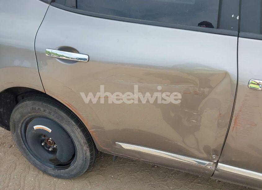 Photo 12 of 2013 Nissan Rogue S (VIN JN8AS5MV4DW630600)