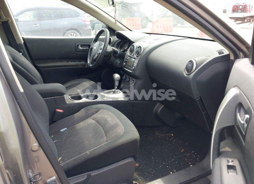 Photo 5 of 2013 Nissan Rogue S (VIN JN8AS5MV4DW630600)